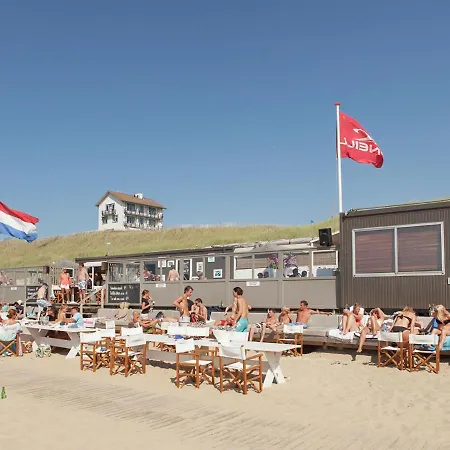 Sunny Holiday In On The Water Vakantiehuis *