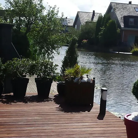 Sunny Holiday In On The Water Alkmaar