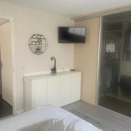 Sunny Holiday In On The Water Vakantiehuis